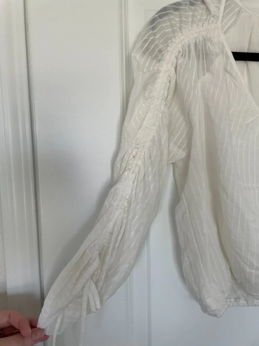 ASTR The Label White Sheer Ruched Sleeve Blouse S V Neck Tie Detail Stripe